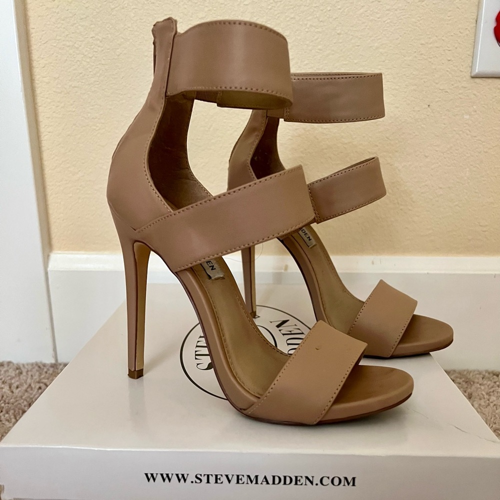 Steve Madden Nude Strappy Heels